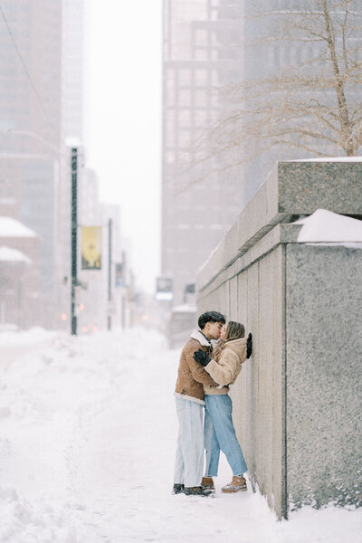 E10-Winter-snowy-engagement-photoshoot-in-Toronto-Zhan-and-Tina-2025-02-16-1200px-1067