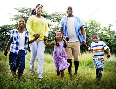 depositphotos_71682351-stock-photo-happy-african-family-in-the