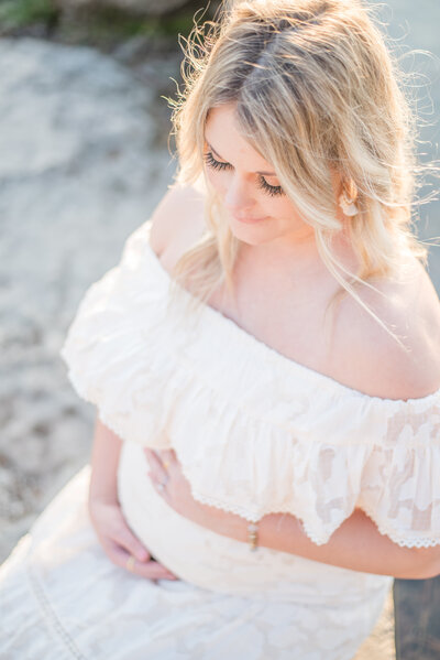 texas-hill-country-maternity-photographer