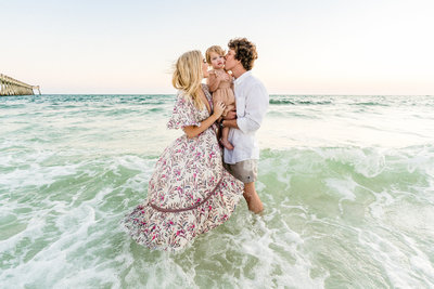 Whitney Sims Photography ia a light and airy wedding, engagement, and family photographer, servicing areas such as  Destin, Navarre Beach,  Fort Walton Beach, Pensacola, and areas along the gulf coast of Florida
