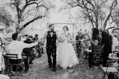 bright-beechworth-wanagaratta-wedding-photograher_074