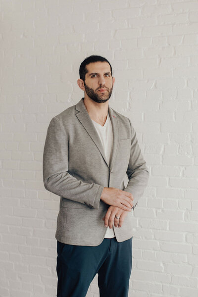 Justin Yaassoub, founder of All Around Performance and expert in high-stakes leadership and decision-making