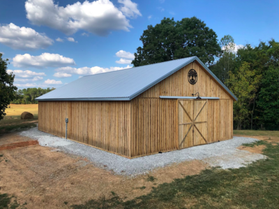 Custom pole barn in Middle, TN