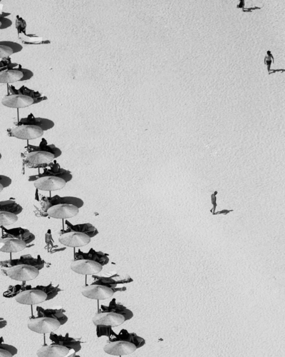 Tropical shoreline at sunset, showcasing high-end website design for service-based businesses.