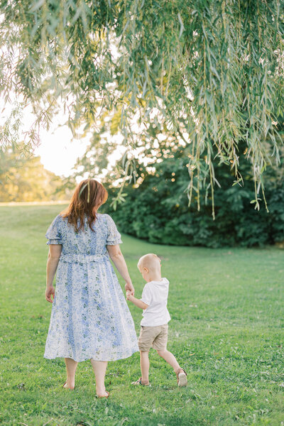 Wedding couple taken by wedding photographer minnesota