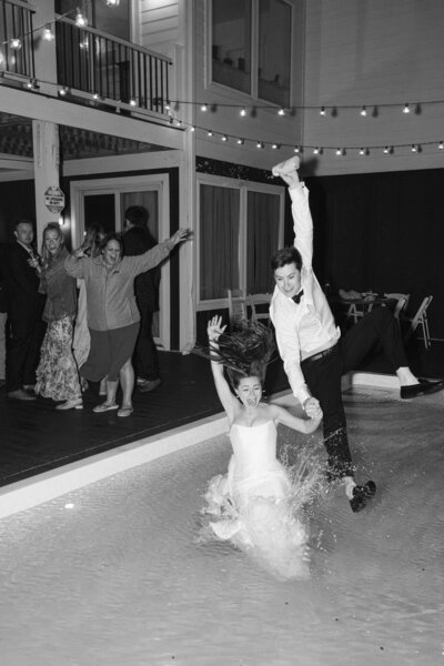 How much does a Portland wedding photographer cost