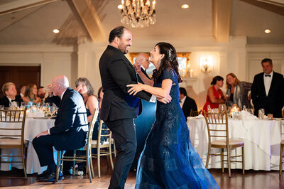 wedding parent dance at wedding reception oakmont country club pittsburgh