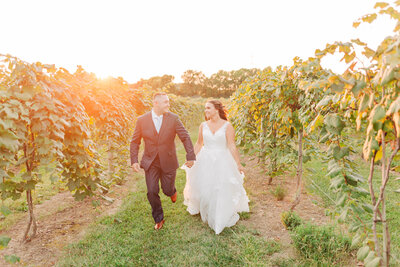 Bride and groom portraits at Rustic Hidden Hollow Wedding