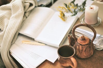 book desk teapot (2)
