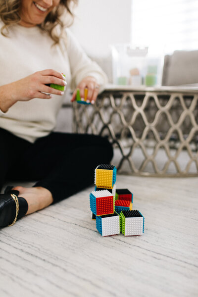 Alexandra Jean is a Speech Language Pathologist in Toronto that specializes in Assessment, Treatment, Parent Education and Teletherapy for children with developmental concerns
