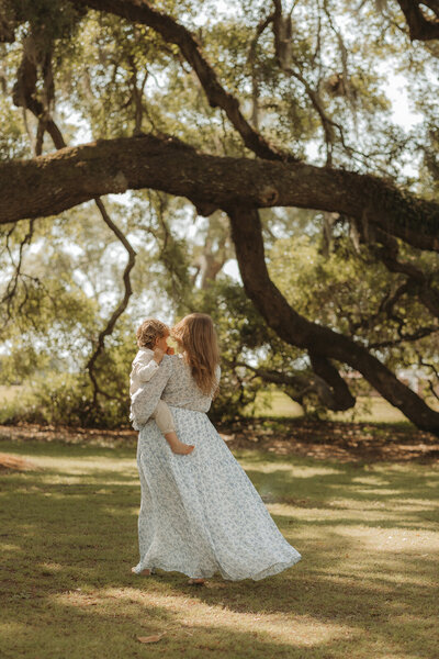 Neutral Styling Family Session