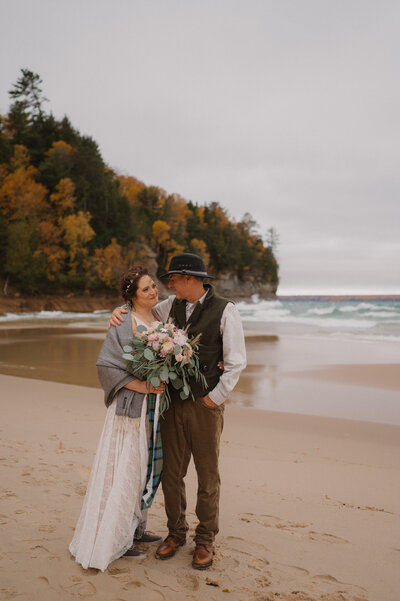 michigan hawaii elopement photographer