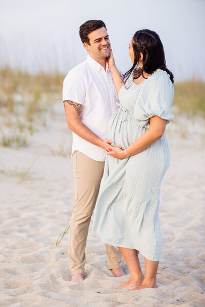 RSImpressions.TheHendersonsMaternity2023.WilmingtonPhotographer-056