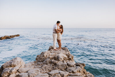 wedding and engagement photographer at terranea resort in palos verdes