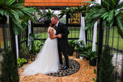 VIRGINIA GREENHOUSE ELOPEMENT, GLASS GREENHOUSE WEDDING, GREENHOUSE WEDDING VENUE
