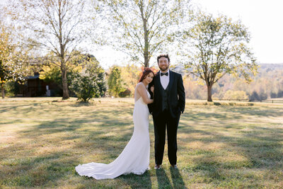 farm table scape at Highland Ridge Farm Venue