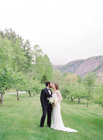 Bride and Groom Kissing Lonesome Valley Wedding Photo