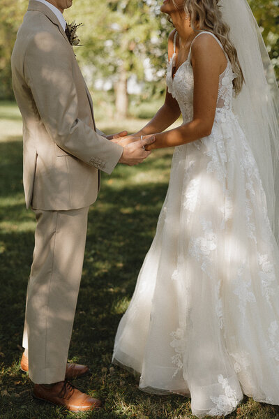Brooklyn G Photography - Iowa Wedding Photographer-1