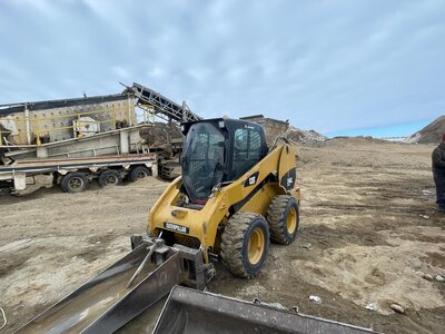 SKID STEER
