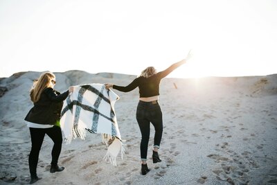 brooke-cagle-axsMuSrKi80-unsplash