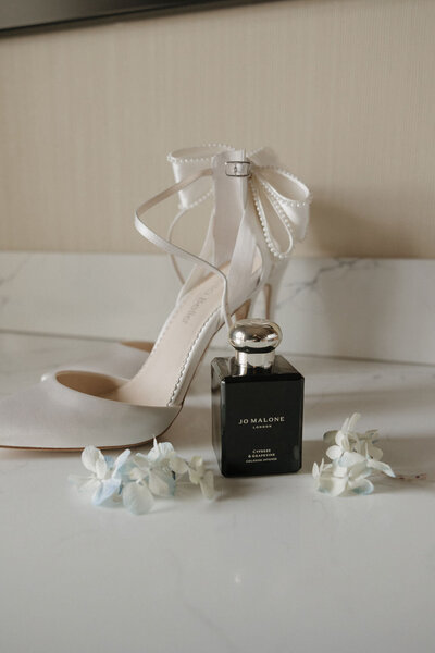 Fine art detail photo by dallas texas wedding photographer 