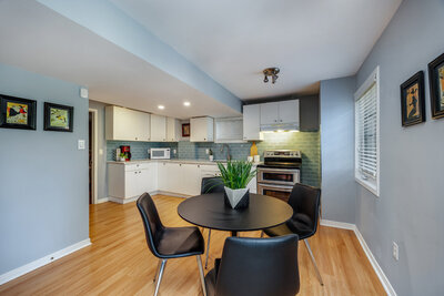 81 Nelson apt dining (2)