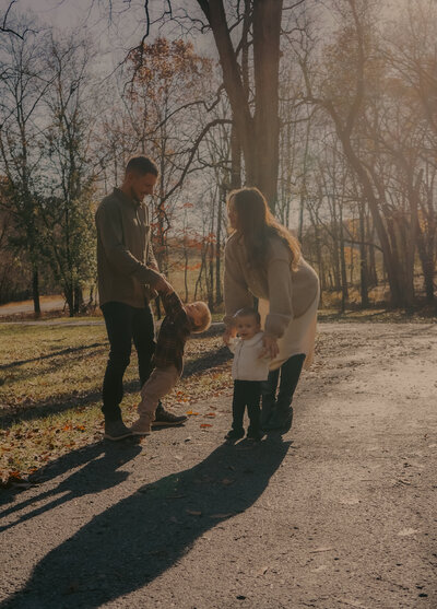 family photography at lone elk park in st louis mo
