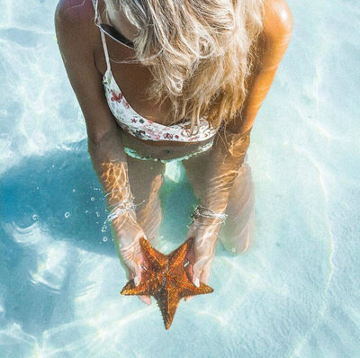 kellyyhill_bikini_starfish_bocas_del_toro_panama
