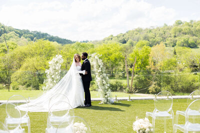 Bride and groom at wedding ceremony in Tennessee