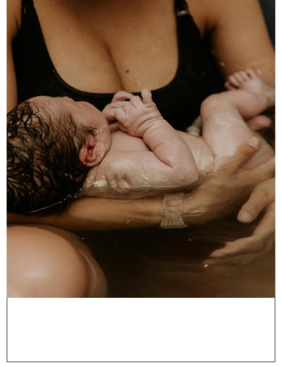 Birthing your baby in water offers a natural pain relief, witnessing water birth is an amazing experiance that I truly treasure as a photographer.