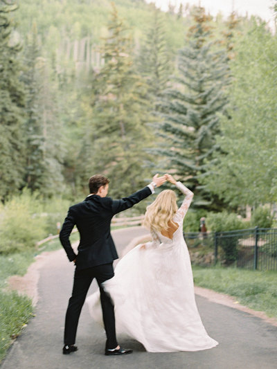 Brooke___Christian._Vail_Square_Arrabelle_Wedding_by_Alp___Isle_with_Calluna_Events._Portraits-88