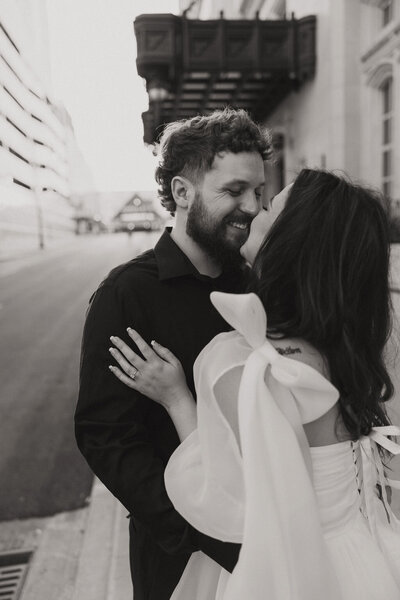 KansasCityWeddingPhotographer|KCEngaged|TravelWeddingPhotographer|MOWedding|DocumentaryWedding|MissouriElopement-13