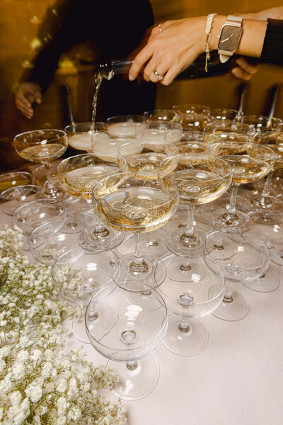 Champagne tower wedding details | Maison principale luxury montreal wedding