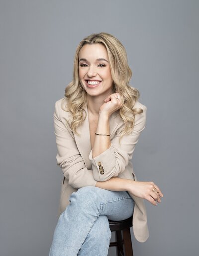 oksana_foldager_anchorage_headshot_photographer_1338