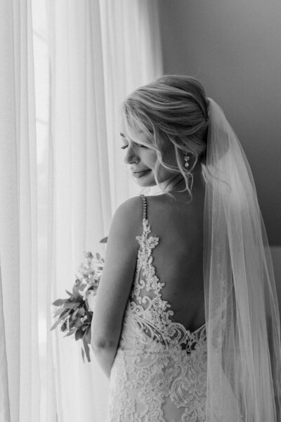 GettingReady-BeforeCeremony-274