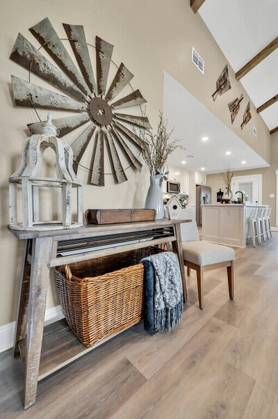 Charming farmhouse details in this three-bedroom, two-bathroom rental farmhouse near Lake Waco, golf courses, and 15 minutes to downtown Waco & Baylor.