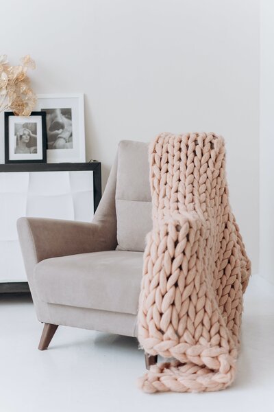 Comfy couch, single chair
