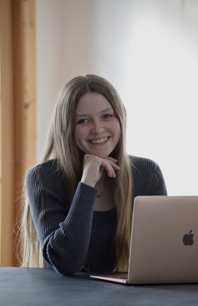 virtual wedding creative assistant