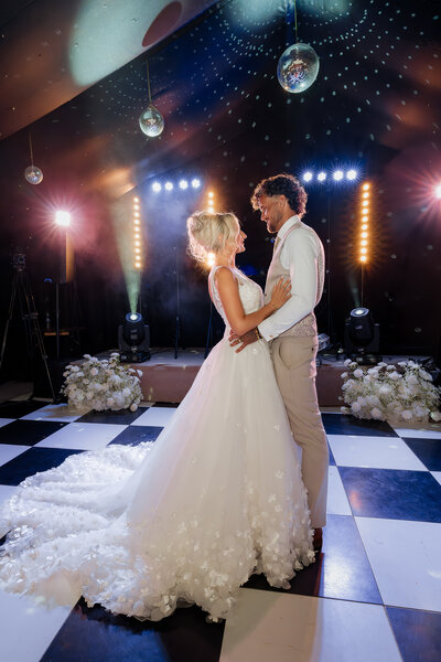 bride and groom first dance
