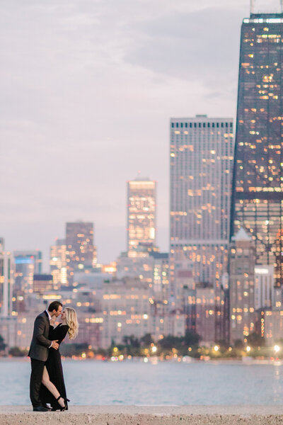 A beautiful Chicago engagement photo taken at dusk along the lakefront