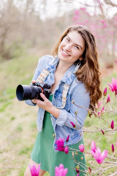 Charlotte NC engagement photographer, Katie Lumsden, owner of The Lilac Lion Photography