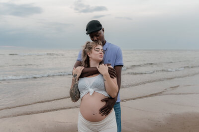 fotografie bij samantha de zwangerschapsfotograaf van ijmuiden , haarlem alkmaar en omstreken