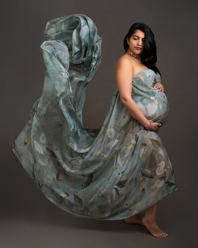 Beautiful Indian woman photographed in eighth month of pregnancy