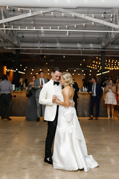 chicago_fall_wedding_loui_photography_sarabande-91