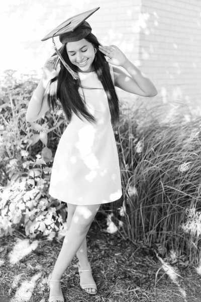 black-and-white-college-graduate-photos-pictures