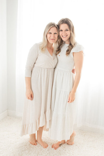 Ann Arbor Photographer Brooke Leigh Photography poses in Studio with Sister