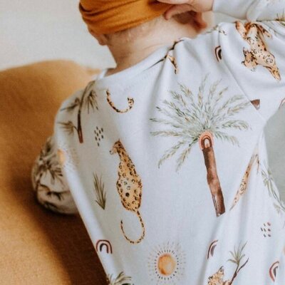 Raising Wildlings | Leopard & rainbow palm