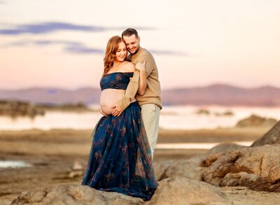 folsom lake maternity photos