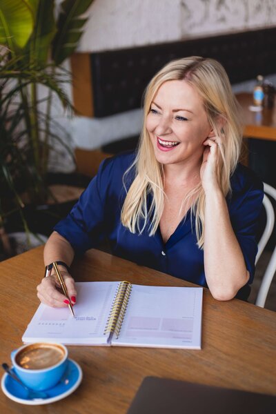 Kelly Allison marketing services | marketing consultant in dubai | dubai business consultant | The Brand Coach | Kelly Allison | Marketing Coach | Marketing Consultant | Dubai | UAE