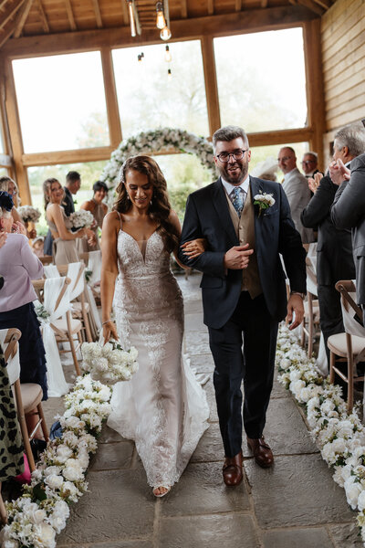 Worcestershire Wedding Photographer at Barns and Yard Wedding Venue